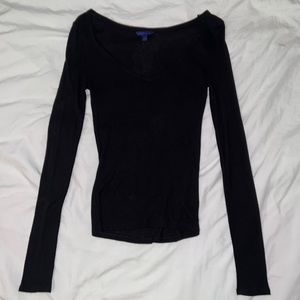 V-neck rayon long sleeve perfect fit